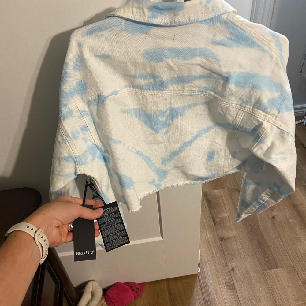 jean jacket - Picture 2 of 3